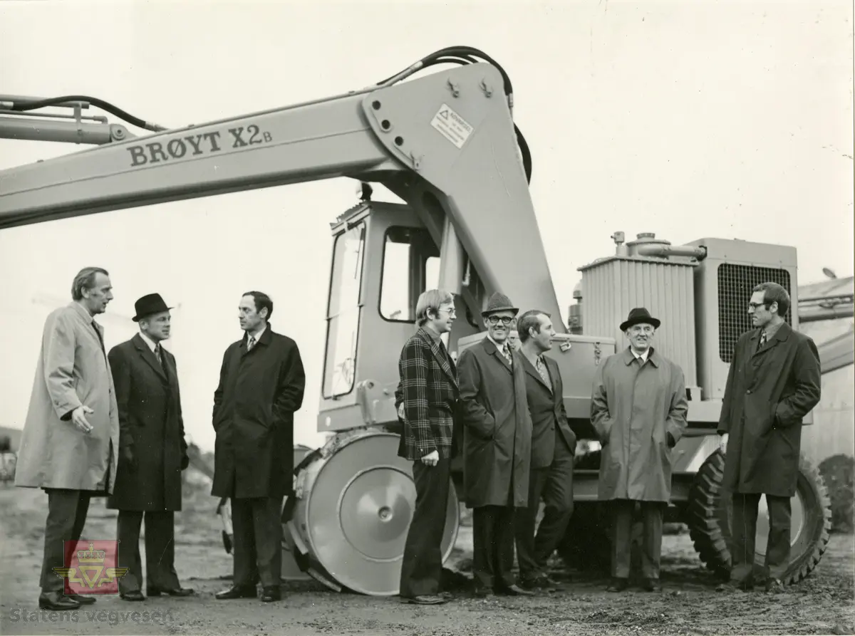 Brøyt X2B nr. 100 levert  14.12.1972 med sølvplate til Statens vegvesen Vestfold.