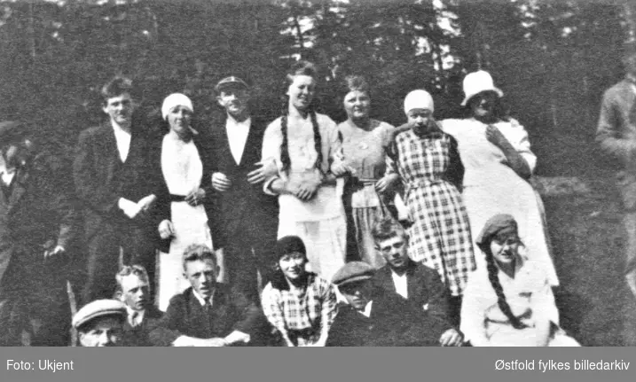 Øyenkilen misjonsforening i 1920- årene i Onsøy.