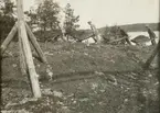 Jord transporteras med hjälp av skottkärror. Prästnibble 1920-tal.