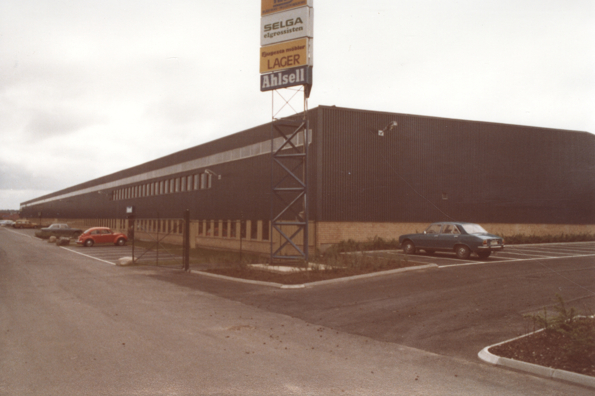 Bilderna är tagna av byggnadsfirman Anders Diös AB 1978-08-07.