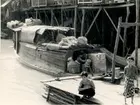 En handelsbåt med tändstickor från The Siam Match Factory. 
Thailand, 1938.