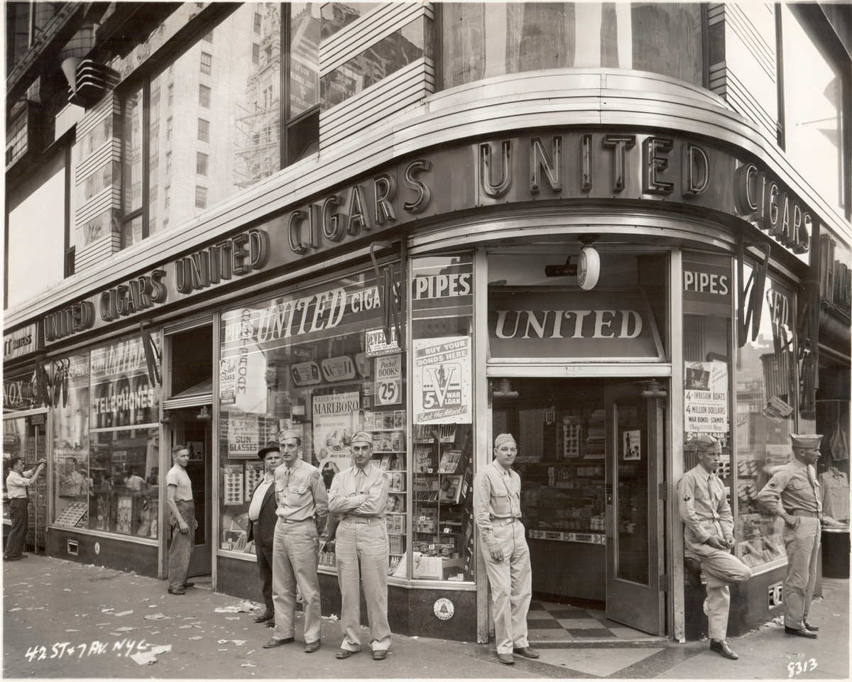 Tobakshandel i USA. En av United Cigars butiker.