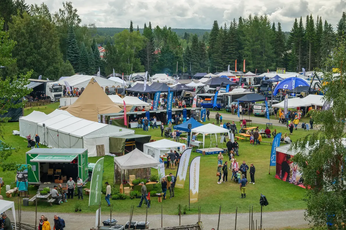Oversiktsbilde av standsområdet på De nordiske jakt- og fiskedagene 