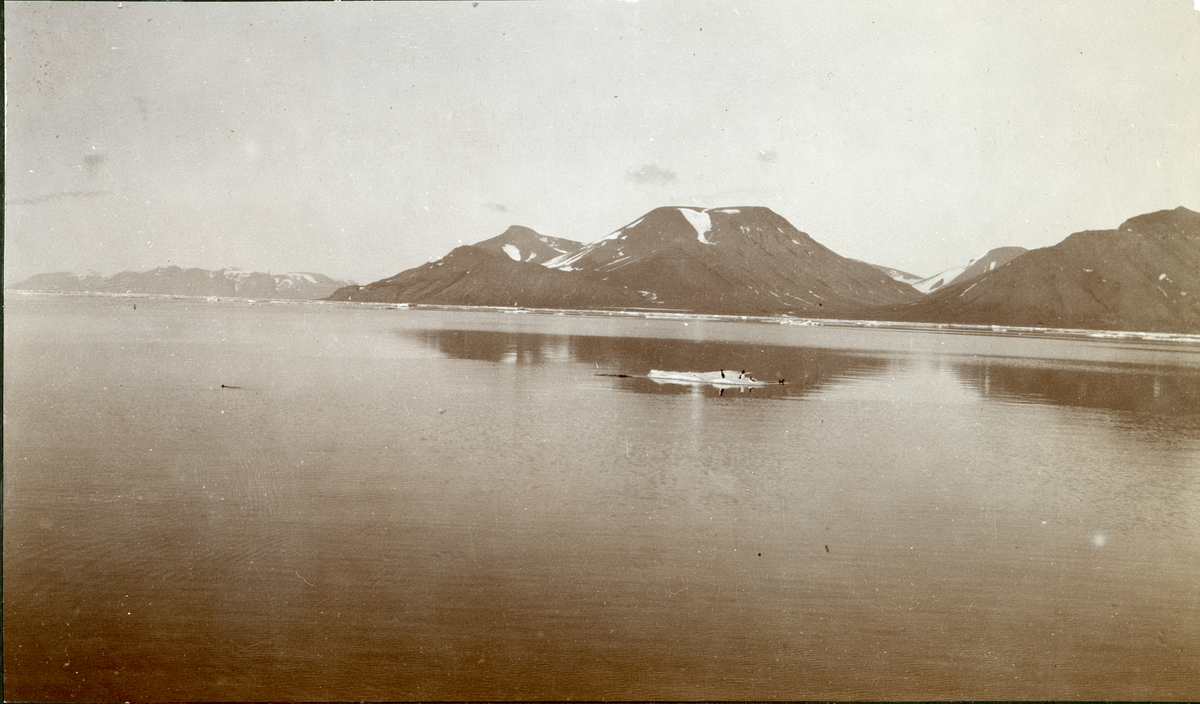 Hanaskogdalen. Telegrafverkets inspeksjonstur til Svalbard og Finneset i 1911. 