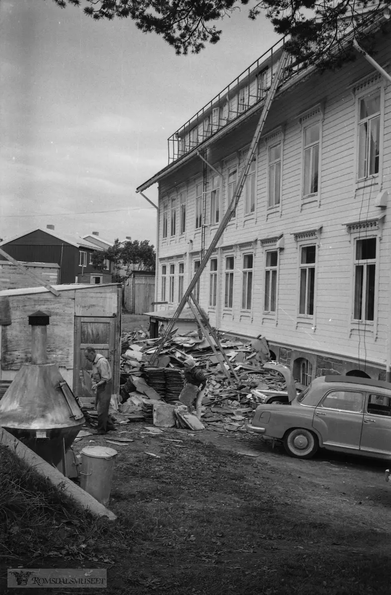 "august-september 1967".Rauma ungdomsskule på Bjørset.