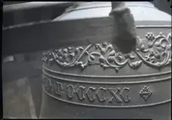 Foto av Skien kirkes kirkeklokker