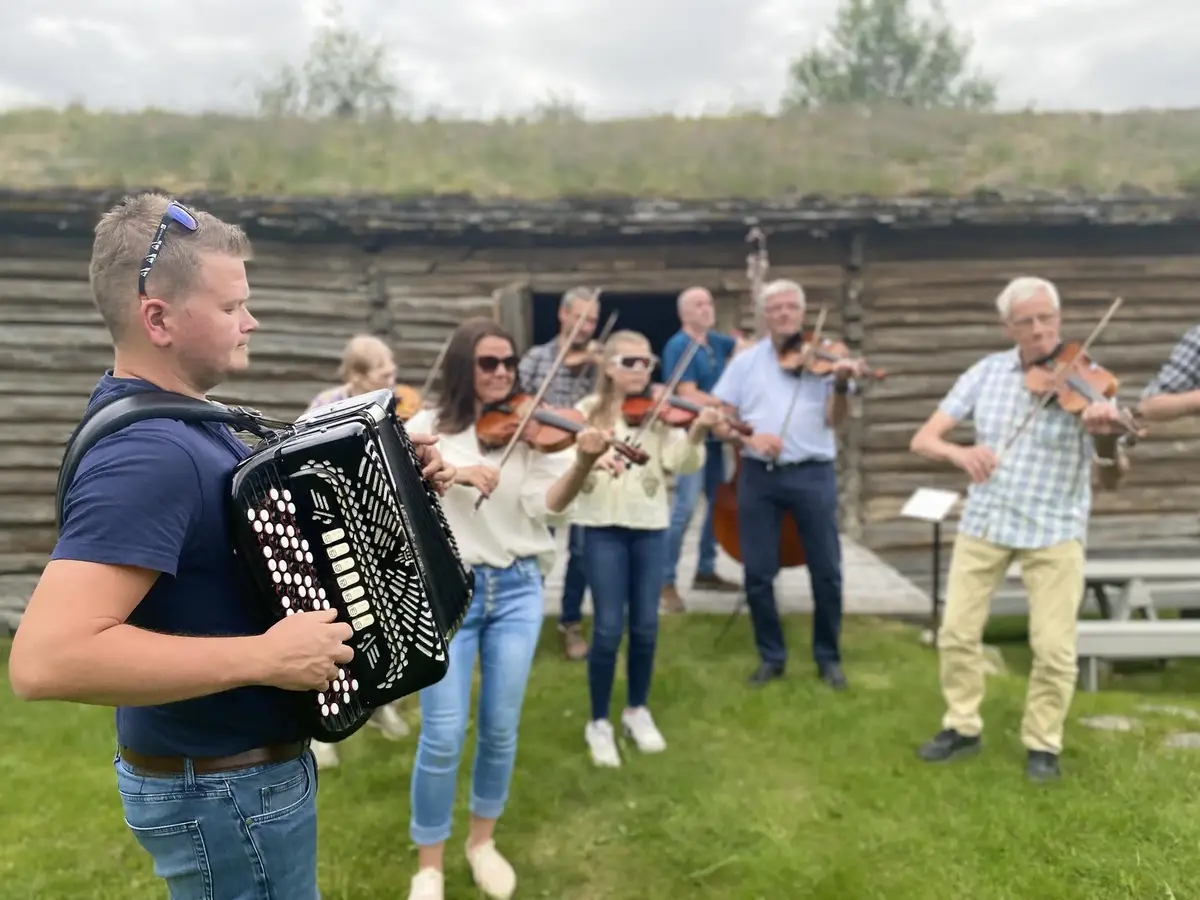 Opningsdag på Lesja bygdemuseum