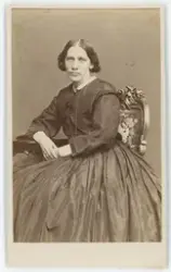 Porträtt på Lina. g. Berg Sandell,