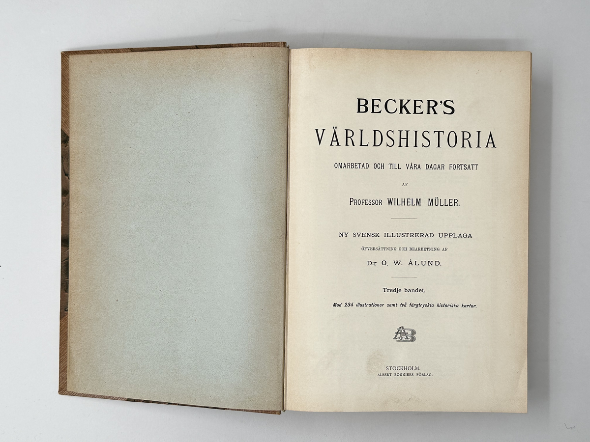 Bok: "Becker's världshistoria", tredje bandet. Halvklotband i strukturerad beige textil. Pärm i beigebrunt papper, abstrakt mönstrat. 