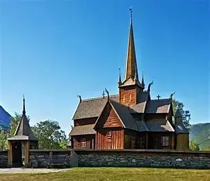 Lom kyrkje