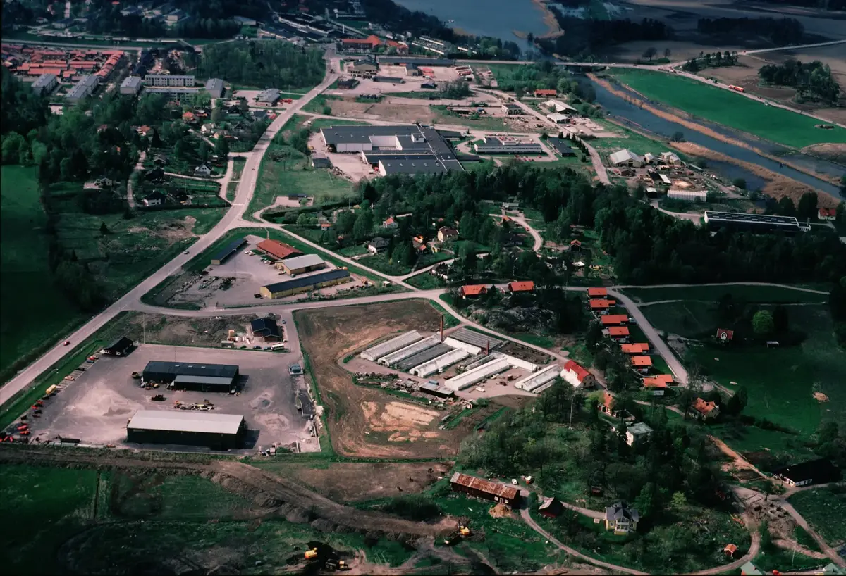 Flygfoto över Ekerö tätort.
