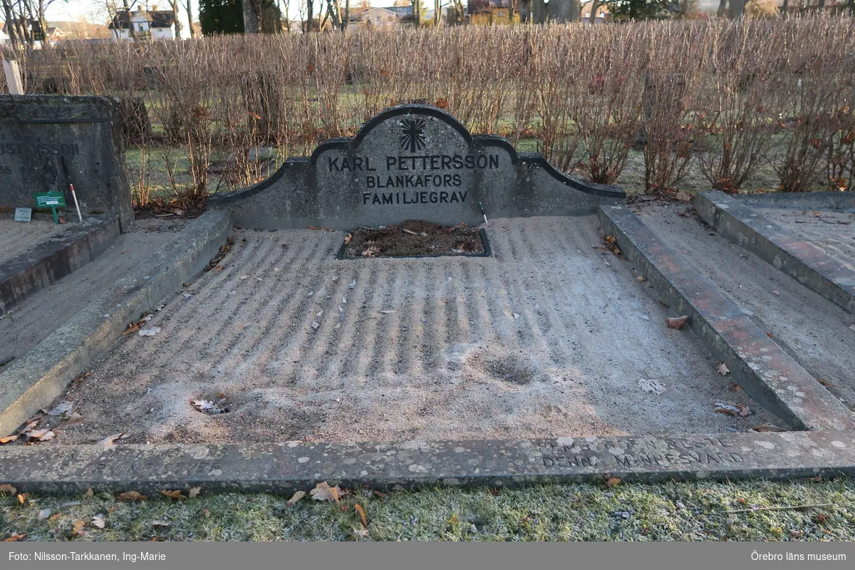 Norra Nora kyrkogård Inventering av kulturhistoriskt värdefulla gravvårdar 2016, Kvarter 23.