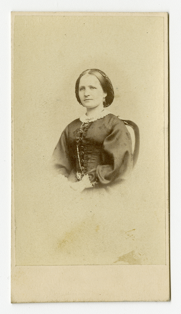 Portrett av kvinne. ca. 1860-tallet