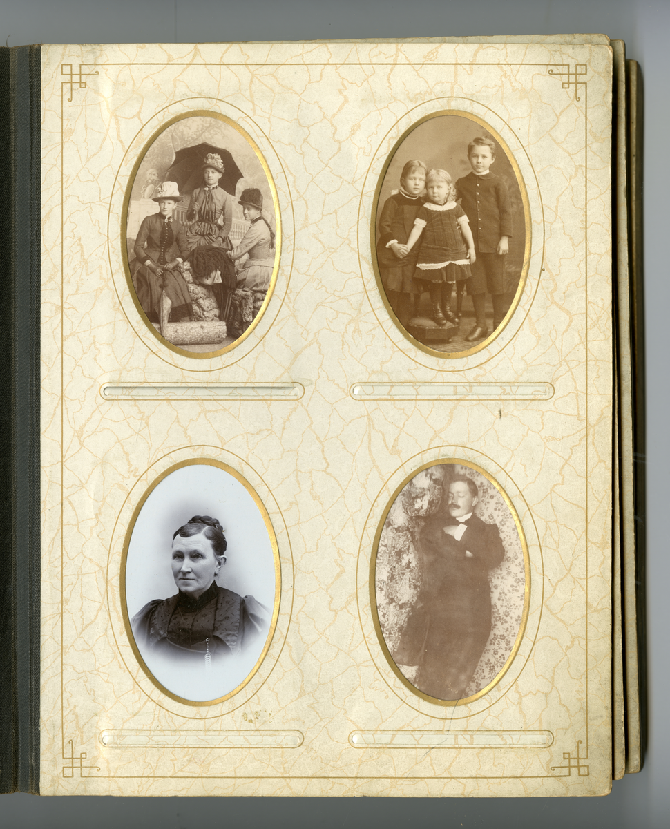 Fotoalbum med familiebilder. Navn på en del personene, påskrift på foto. Bl.a. Skiensfamilien Houen, Eberhardt m.fl.