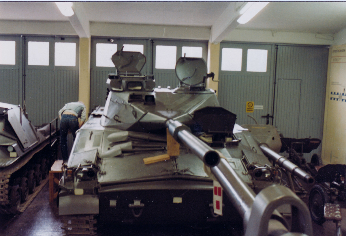 Infanterikanonvagn (Ikv 91) vid Pansarmuseet i Axvall. Museet avvecklades 2007.