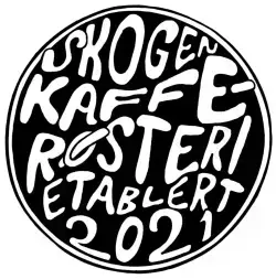 Logoen til Skogen Kafferøsteri.
