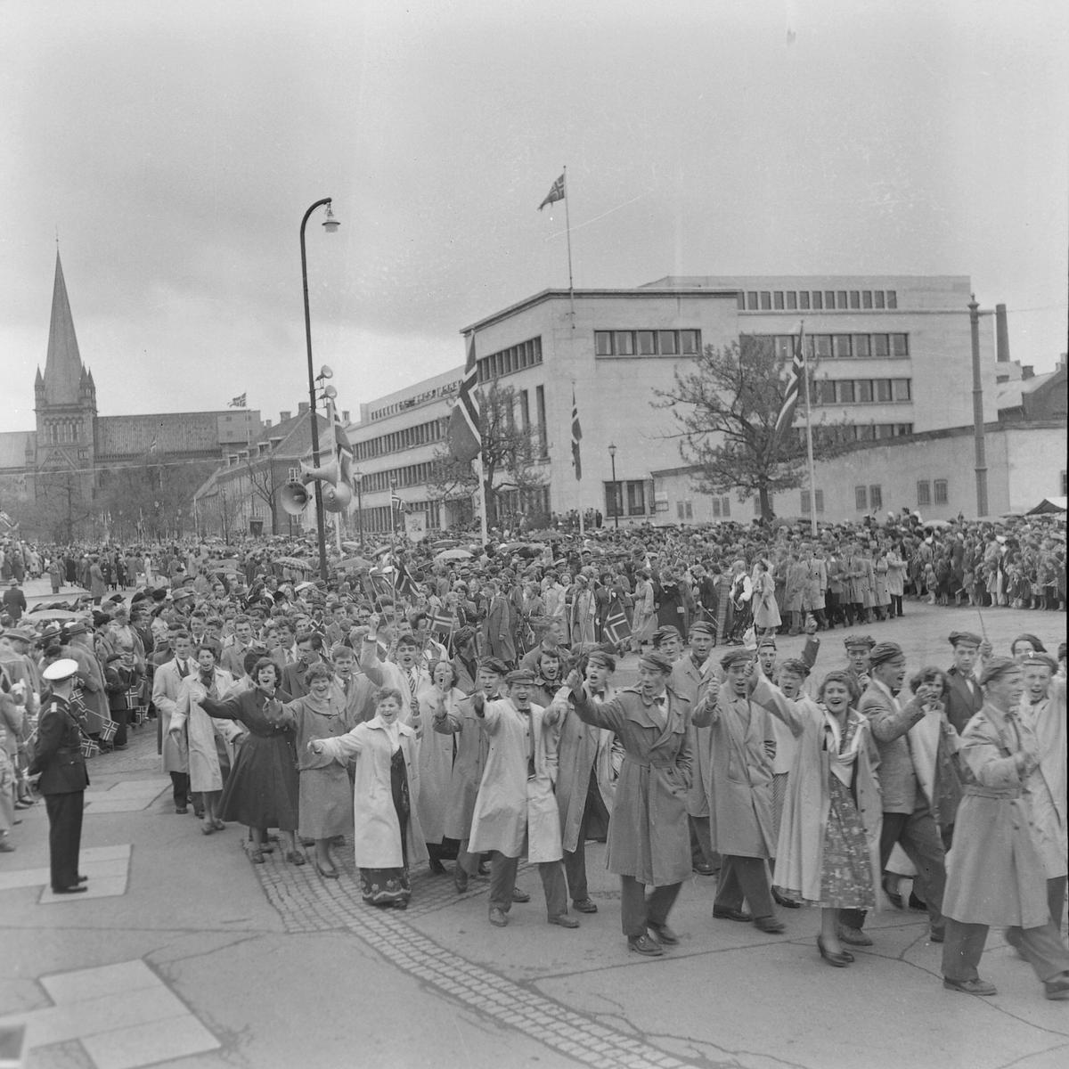 Barnetoget, 17.mai 1954