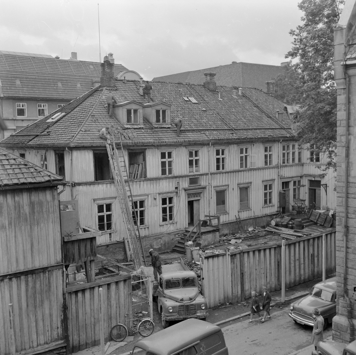 Mogstadgården rives