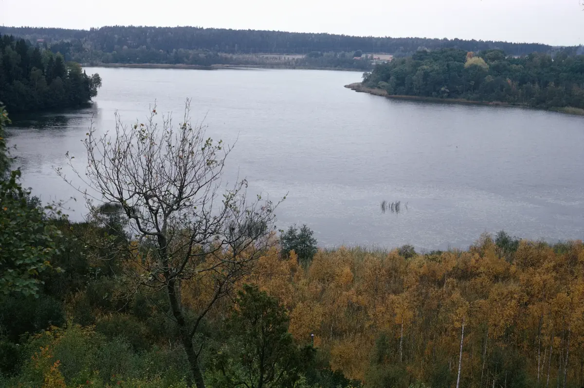 Utsikt över Ursviken mot SÖ.