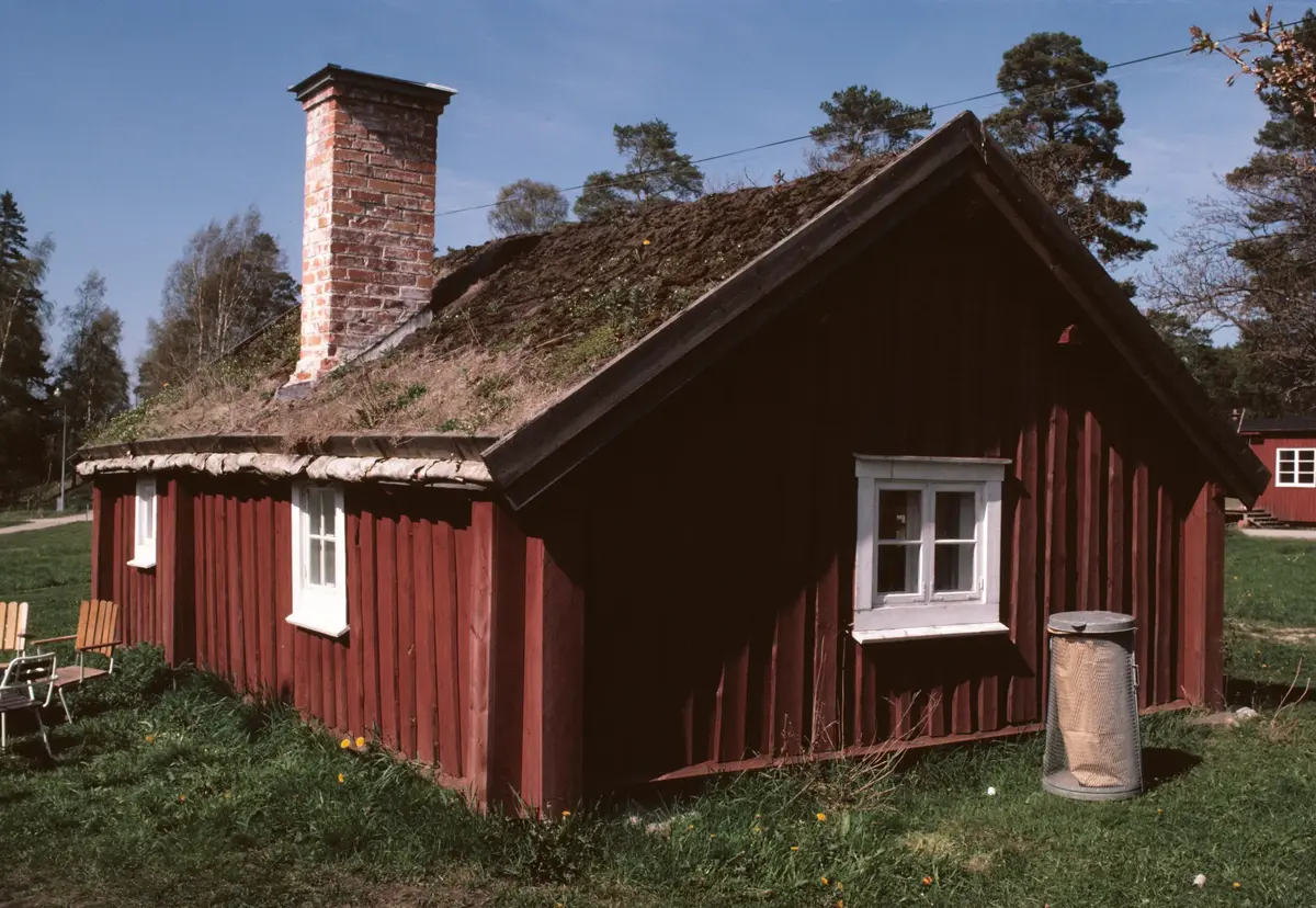 Båtmanstorp; Edesnäs (restaurerat).