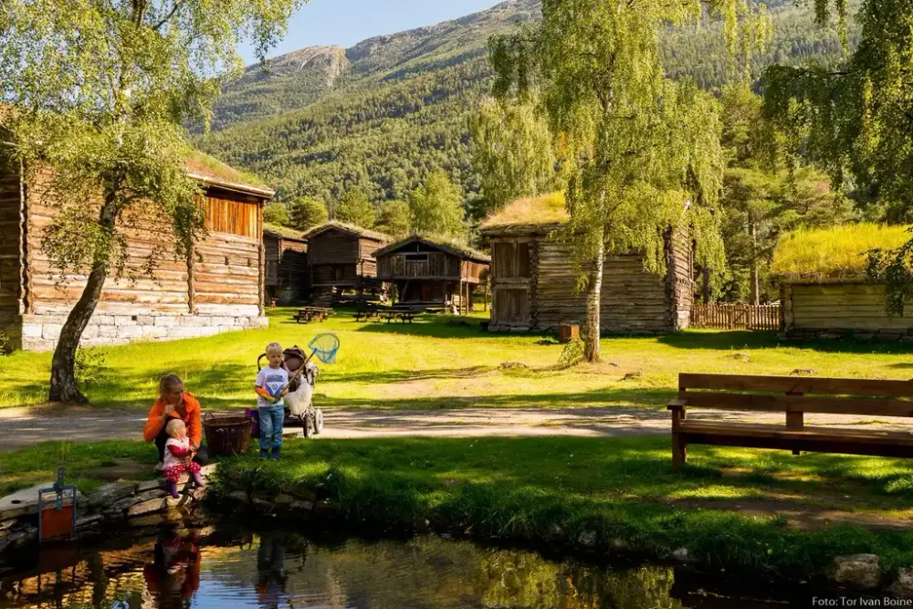 Presthaugen / Lom bygdemuseum