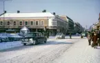 Stortorget, Växjö en kall vinterdag. 
Färgfoto ca 1965.