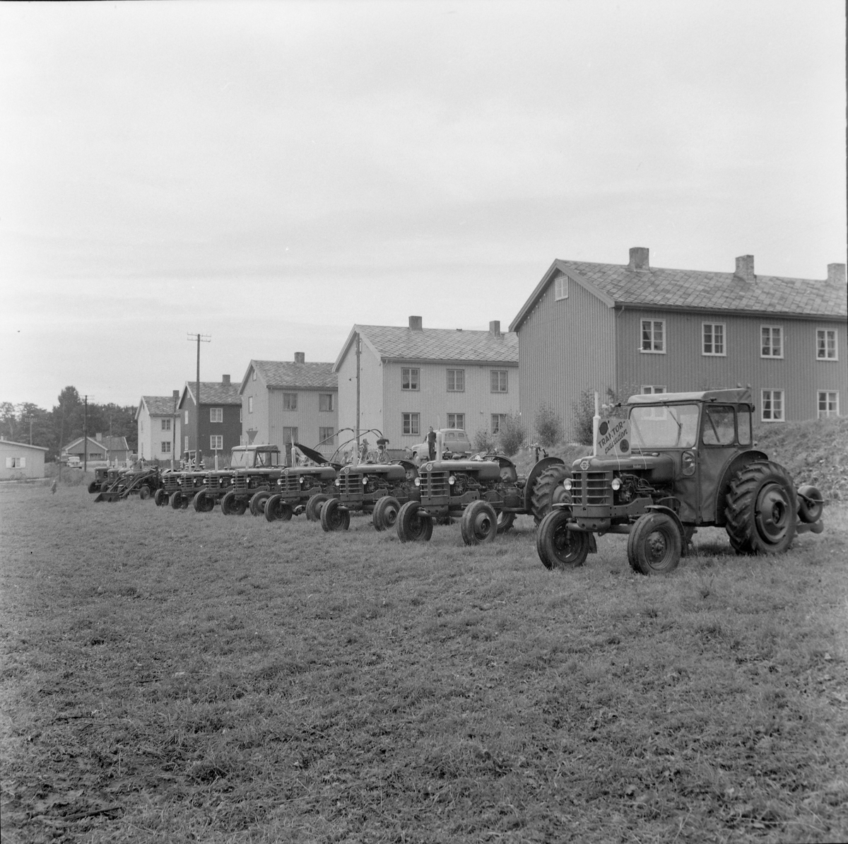"Traktorparaden" av Volvo/Bolinder-Munktell