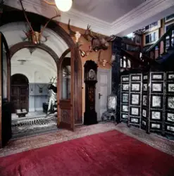 Fritzøehus slott, interiør, hall, jakttrofeer