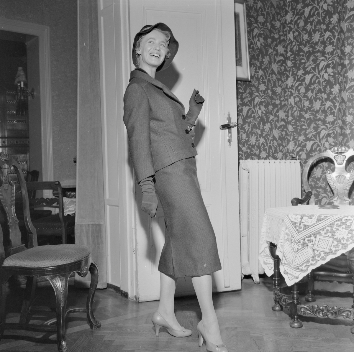 Modell viser frem høstens mote