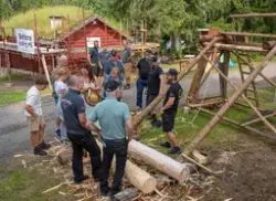 Orientering om tradisjonen med håndskur av materialer med kr