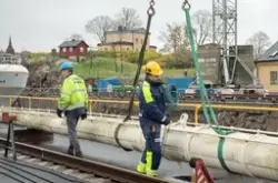 HMS Af Chapman, (vandrarhem) i docka, Beckholmen. Renoverar 