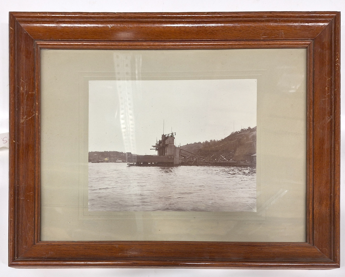 Södra varvets mindre L-docka.