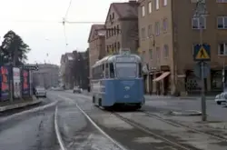 Spårvagn på linje 2, vid Rålambsvägen och Viktor Rydbergsgat