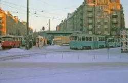 Trådbuss och spårvagn vid Fridhemsplan år 1960