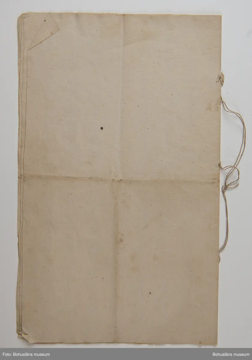 Ur arkivförteckningen: Dokument 1806. Värdering Unneröd, Bäve, undertecknat Maria Bagge.