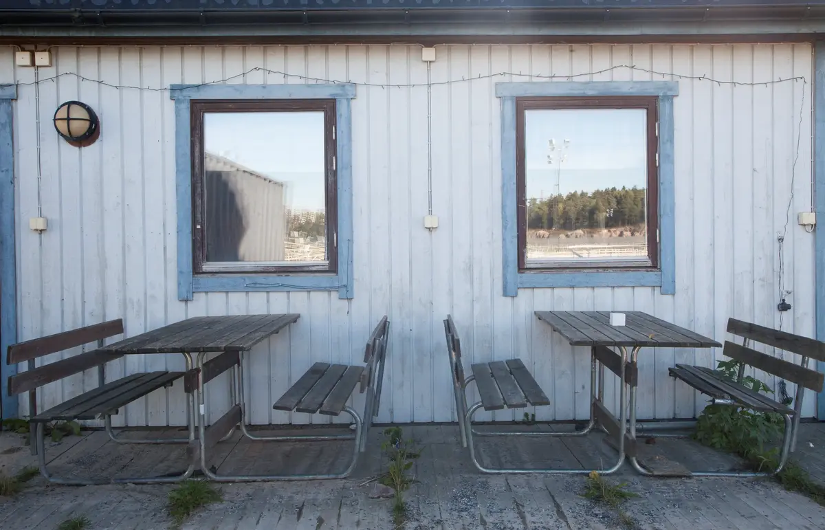 Täby galopp inventerades och fotograferades inför den planerade nedläggningen och rivningen 2016.

Byggnad 6