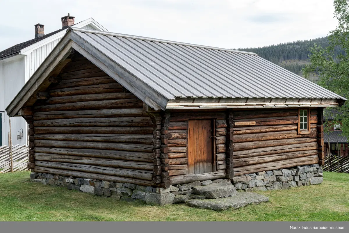 Høgstrudstugo