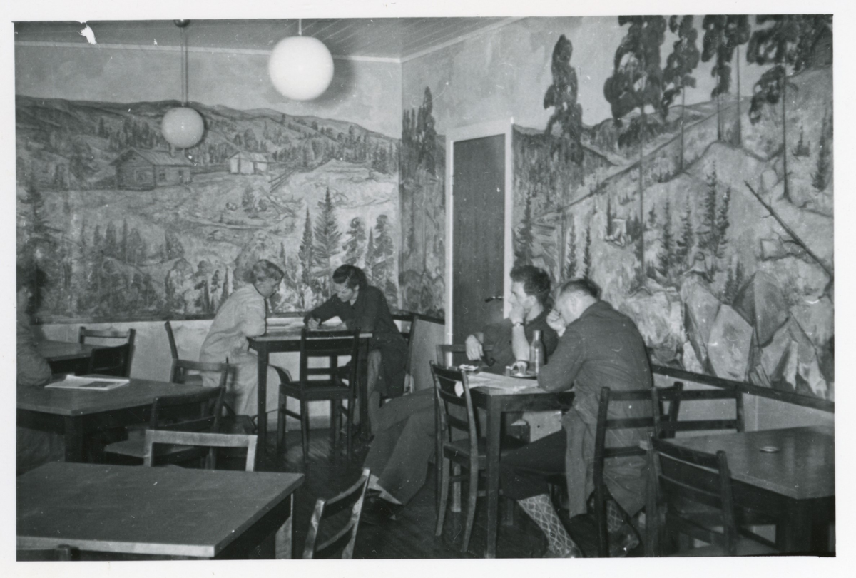 Spisesalen ved Tronsmo hanskefabrikk