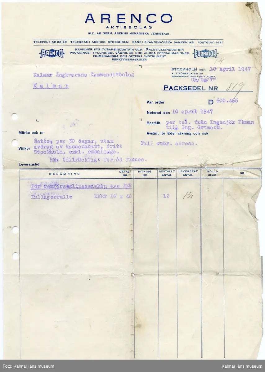 KLM 46812:7:1-20. Handling, samling. Packsedlar, handskrivna lappar, instruktioner. Tryck och handskrift på papper. Samlat i brunt kuvert (:1). Tryckt text kuvert: A.-Bol. E.J. Carlström & Sons Filial Kalmar. Påskrift kuvert: Herr Gunnar Eriksson Ångkvarnen Kalmar. Packsedlarna rör diverse maskiner som mjölpackare, rensförseglingsmaskin, havregrynspackare, remförseglingsmaskin, kartongförseglingsmaskin, vägningsmaskin m.m.