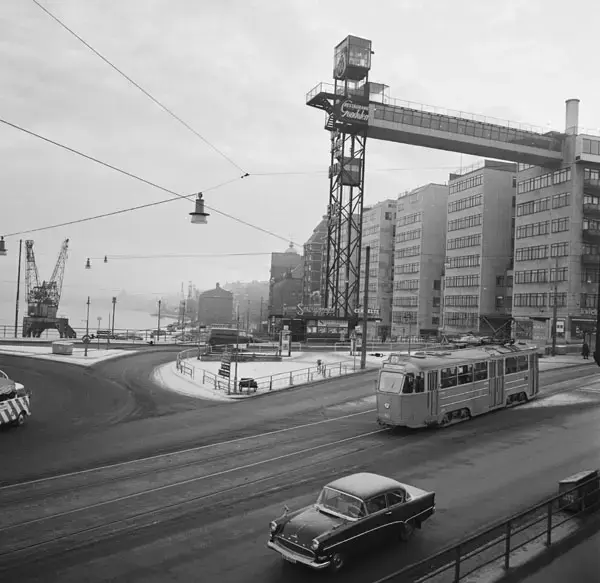Mustang på linje 6, Slussen 1964