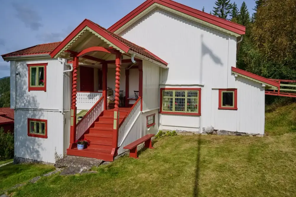 HAgan utvendig forside 