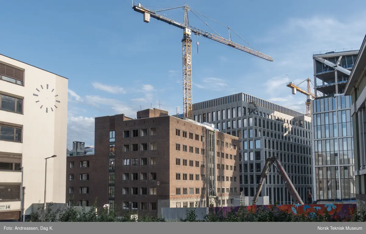 Oslo hovedbrannstasjon under riving høsten 2024