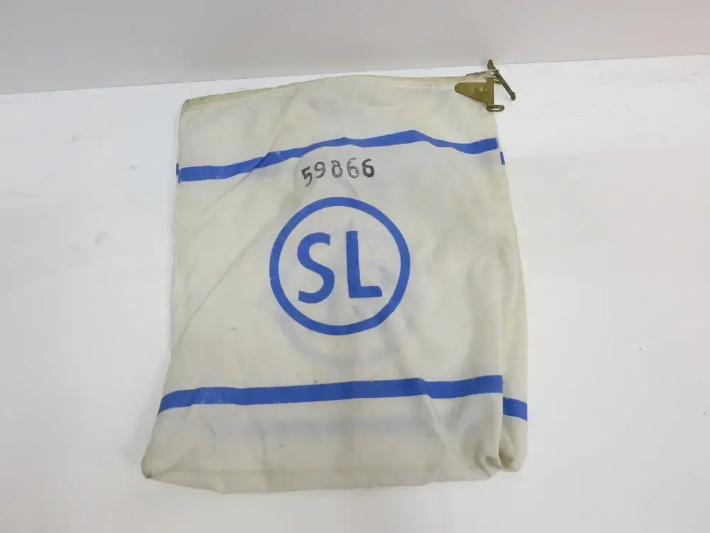 Myntpåse, vit med blåa ränder och märkt SL och nr 59866.