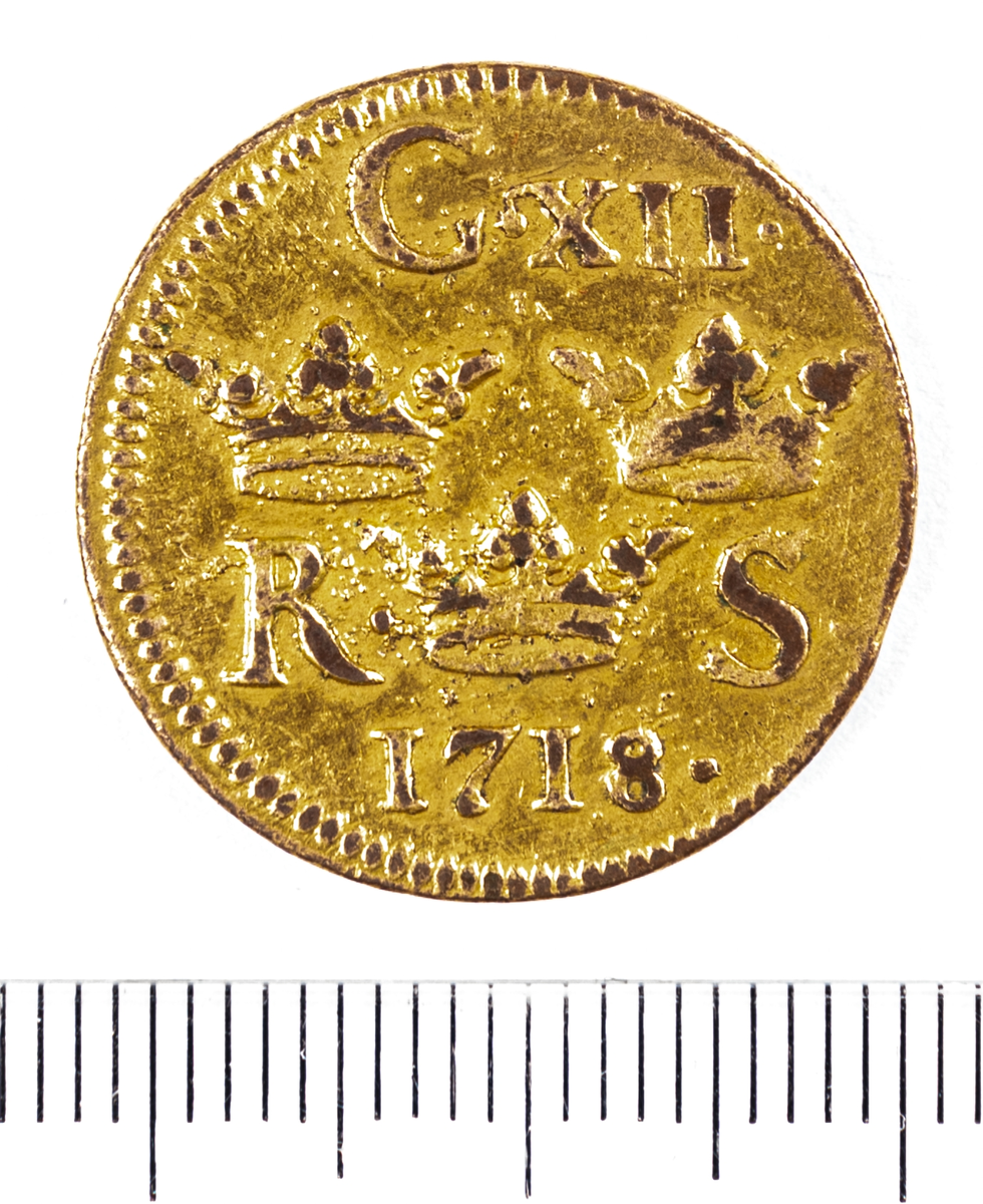 Mynt, Sverige, 1/6 öre s.m. förgyllt, 1718.