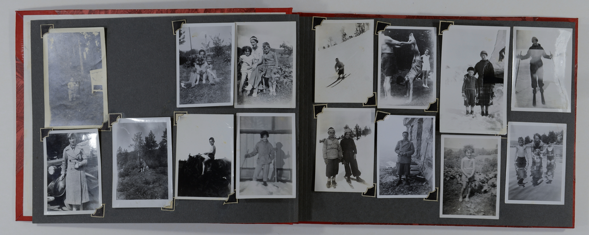 Banrefoto og familieliv av familien Becker i Skien på 1920/30-tallet