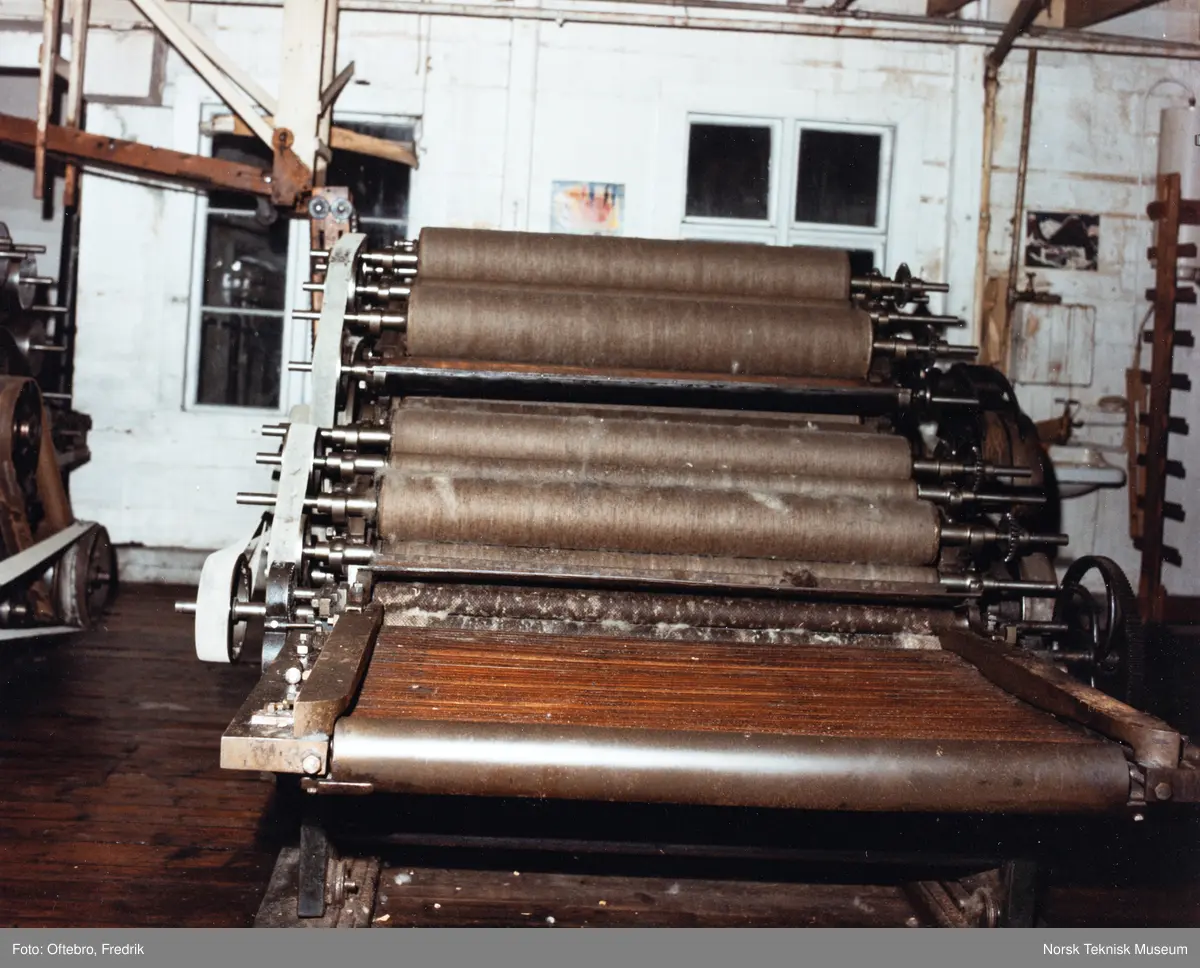 Kardemaskin, spinneriet ved Laurdal Uldspinderi.
