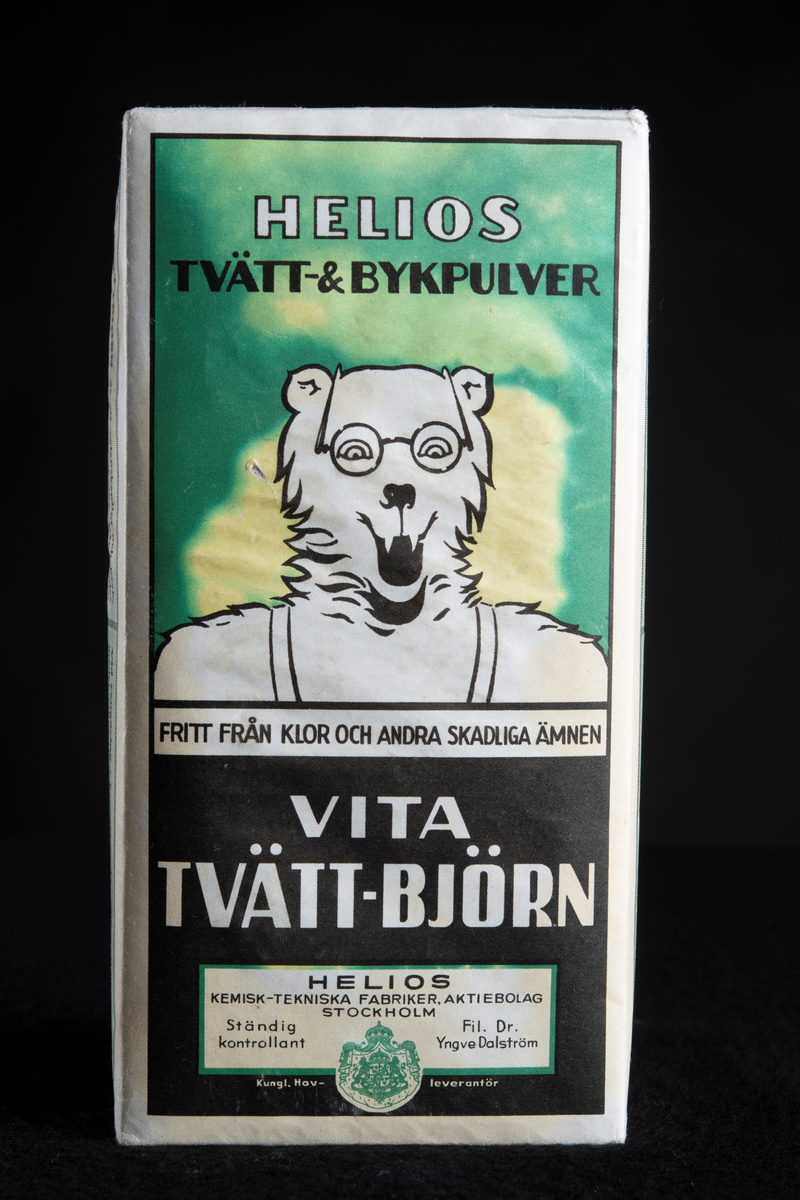Emballage av vit papp med grönt och svart tryck.
Lådan har ursprungligen innehållit tvätt- och bykpulver.