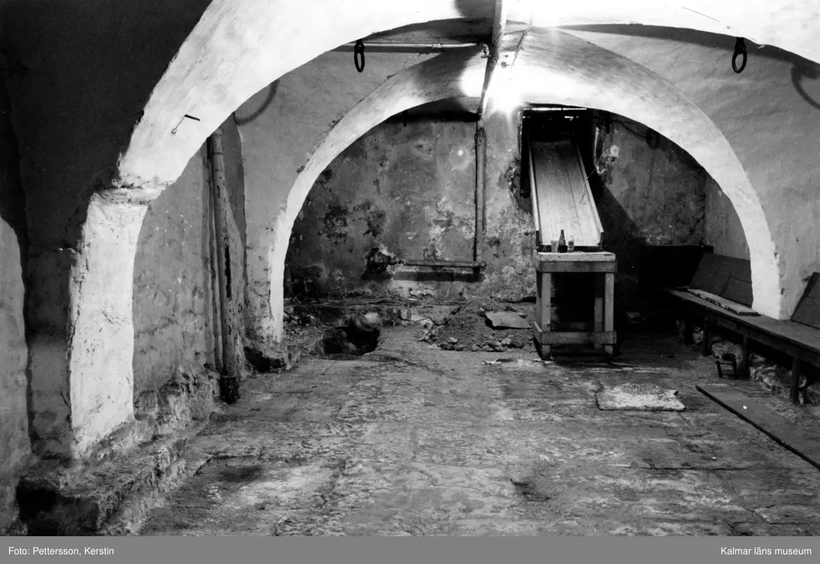 Rosenlundska huset. Källare under 1600-talsdelen mot Ö Sjögatan -S. Långgatan.
