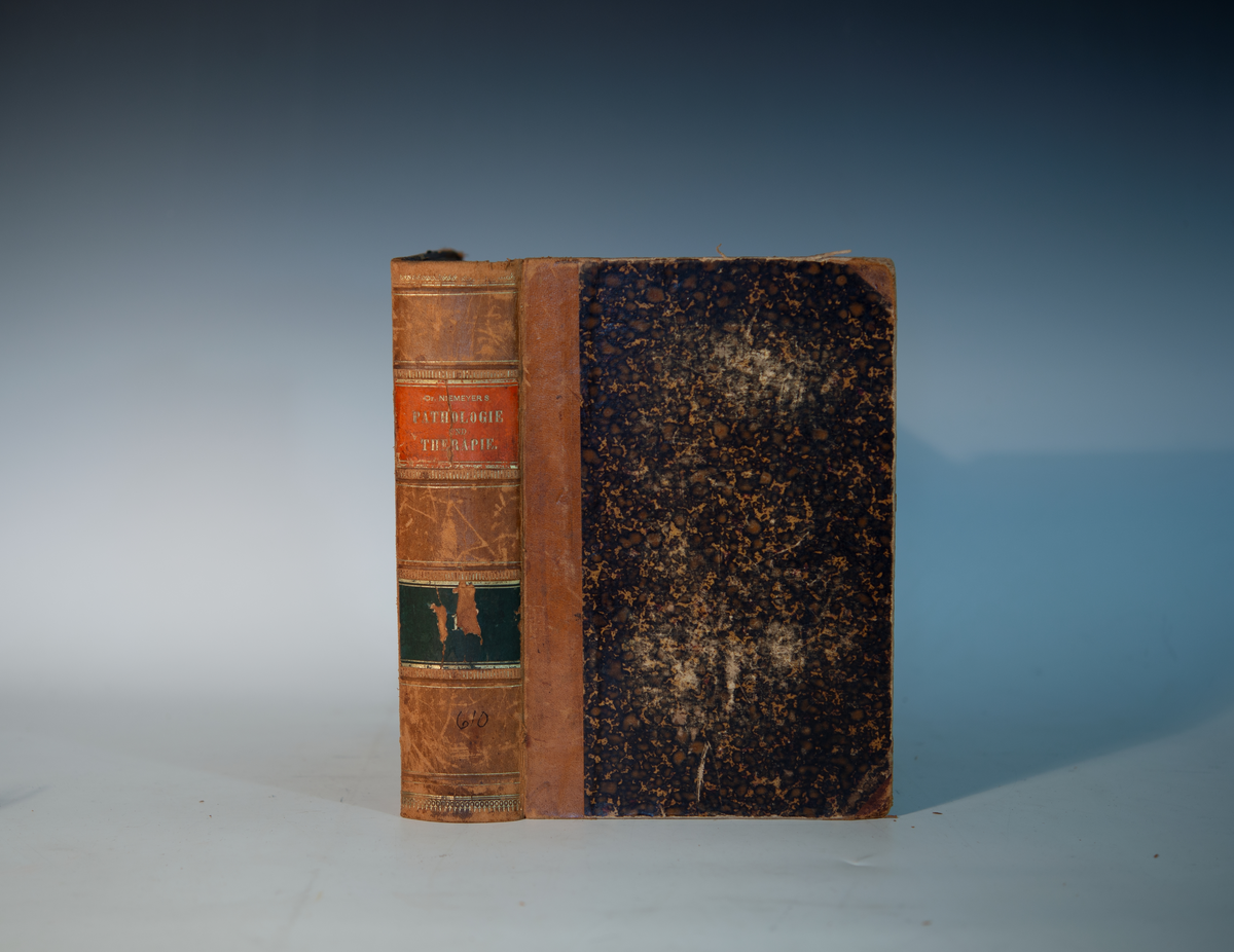 Prot: Dr. Niemeyer's Pathologia und Therapie. I og II. 
Berlin 1874 og 1877.
