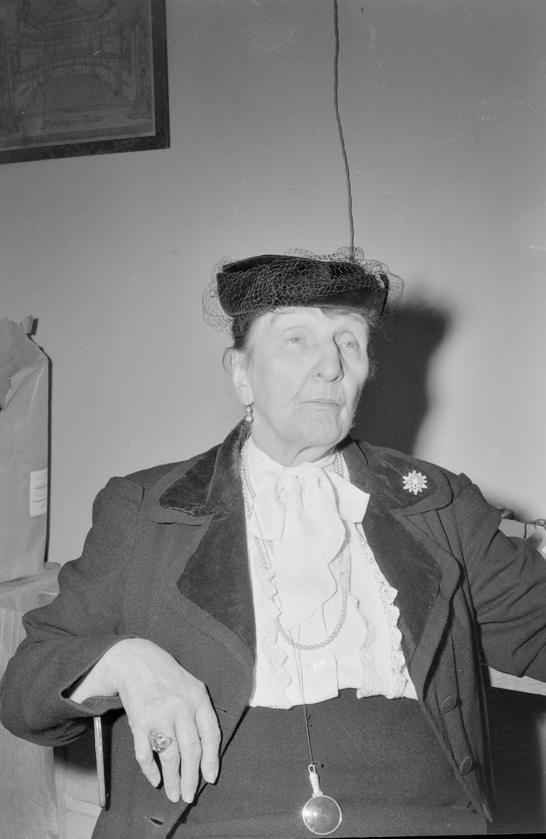 Agnes Mowinckel